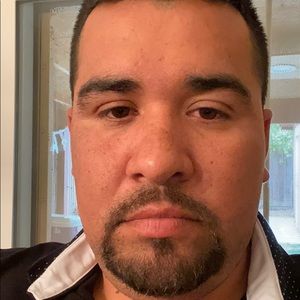 Meet your Posher, Juan luis